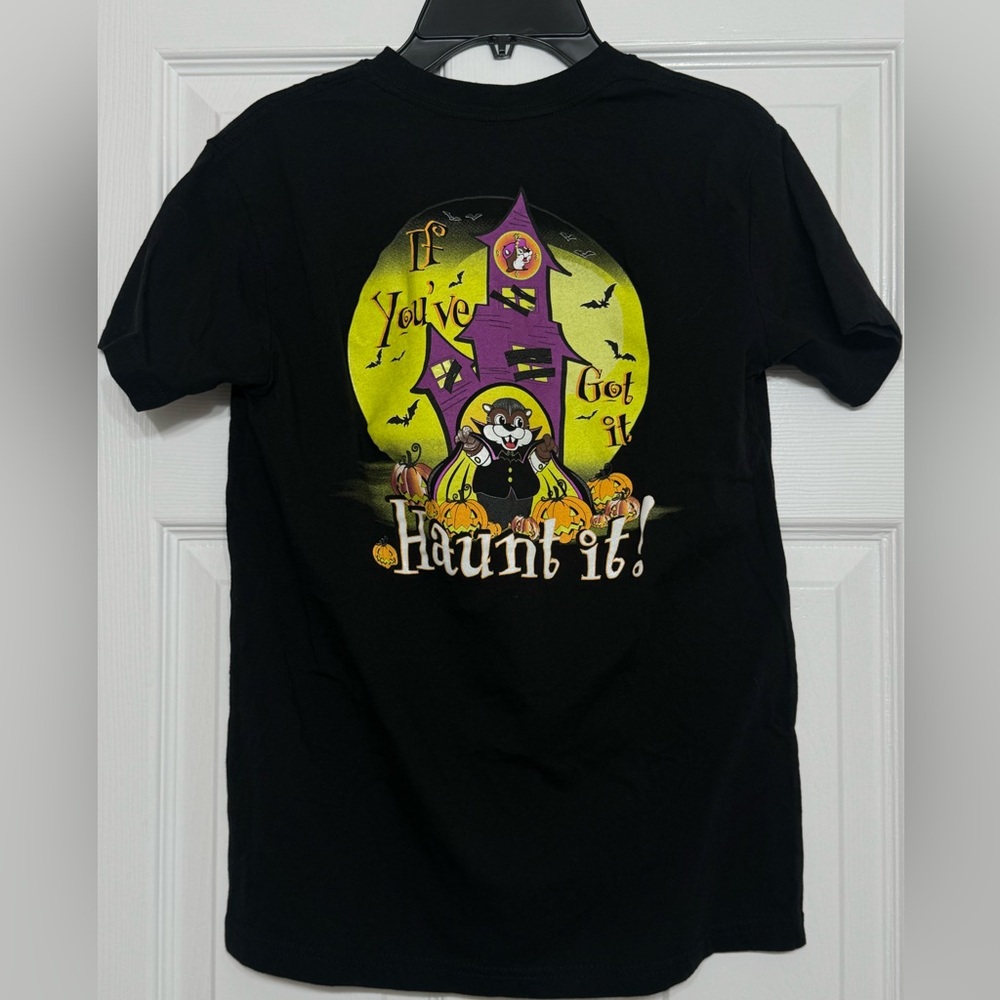 Kids Glow In the Dark Buccees Halloween shirt youth medium